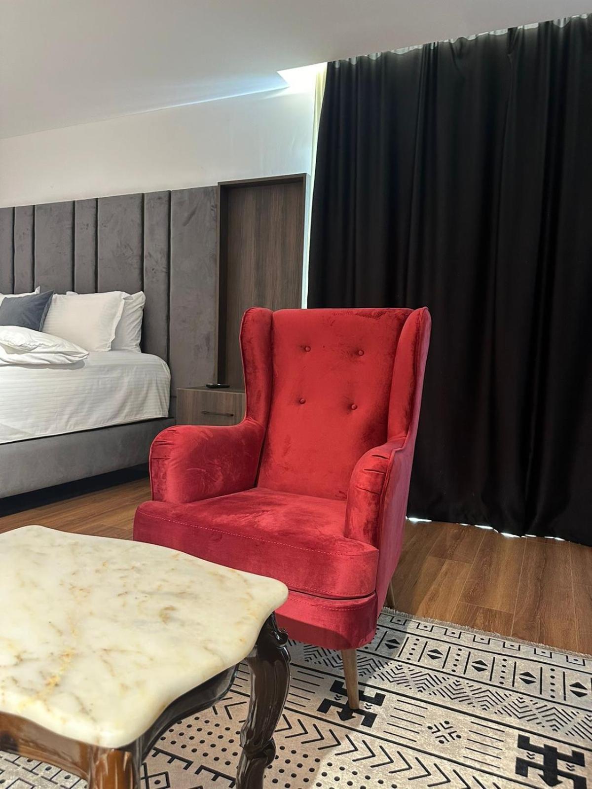 Hotel Europa Prishtina Priština Exteriér fotografie